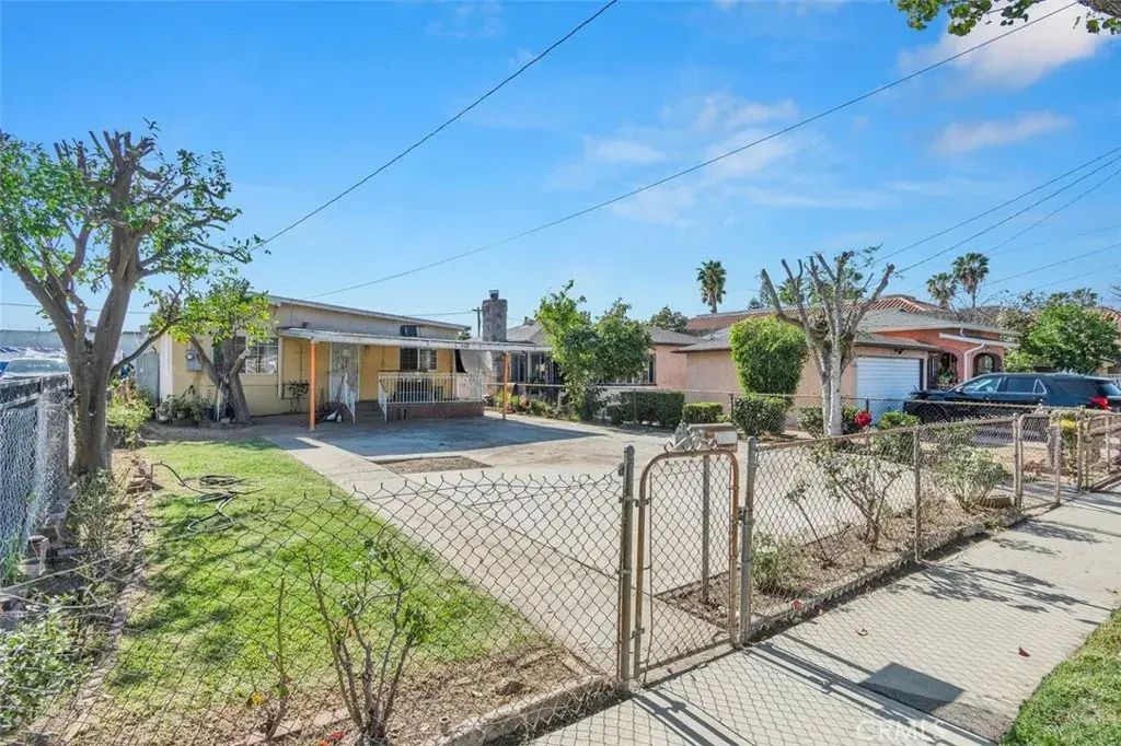 4748 Dozier Street, East Los Angeles