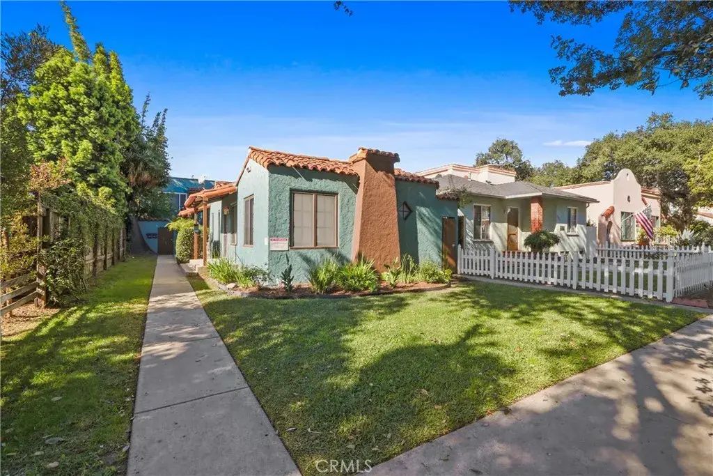 3581 Olive Avenue, Long Beach