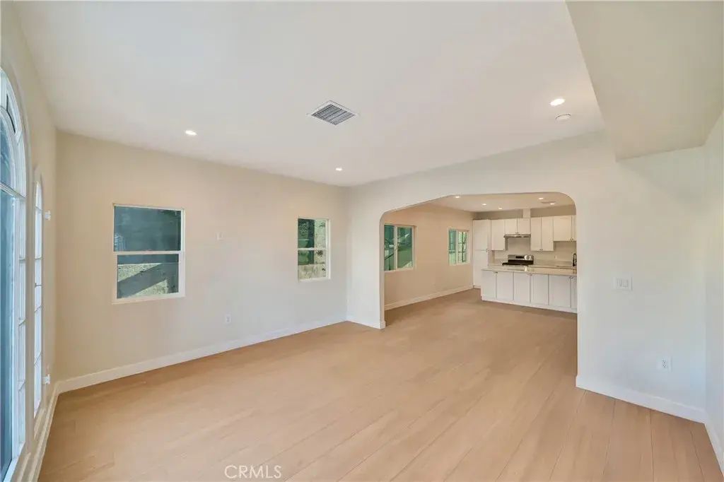 2800 Winter Street 1, Los Angeles