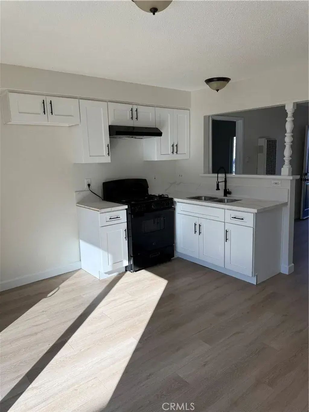558 S Benjamin, Rialto