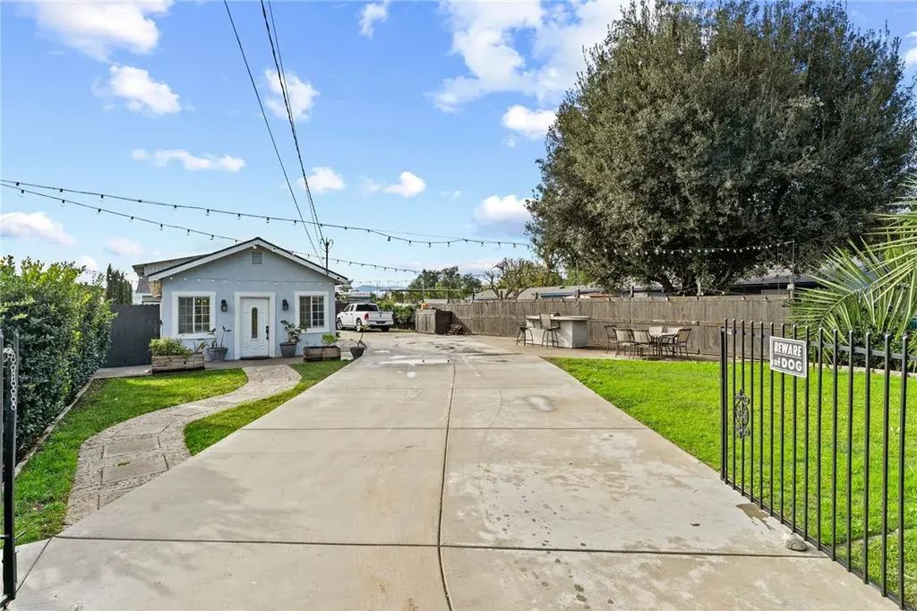 10402 50th, Jurupa Valley