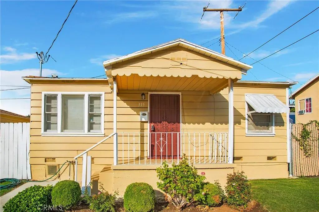 315 W Elm Street, Brea