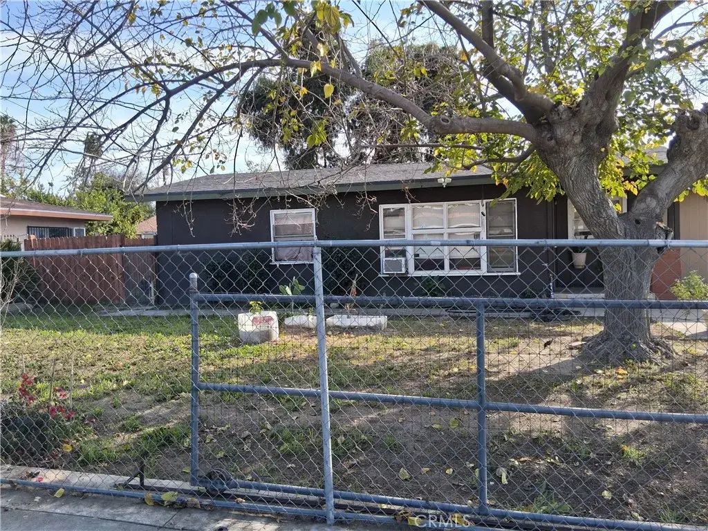 1185 W Devonshire, Hemet