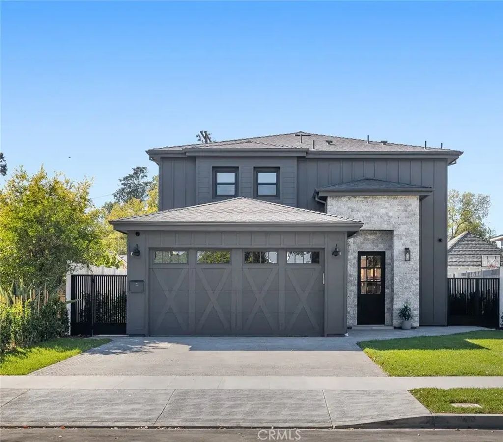 4831 Sancola, Toluca Lake