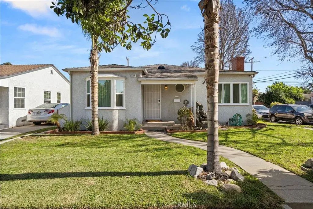 5500 California, Long Beach