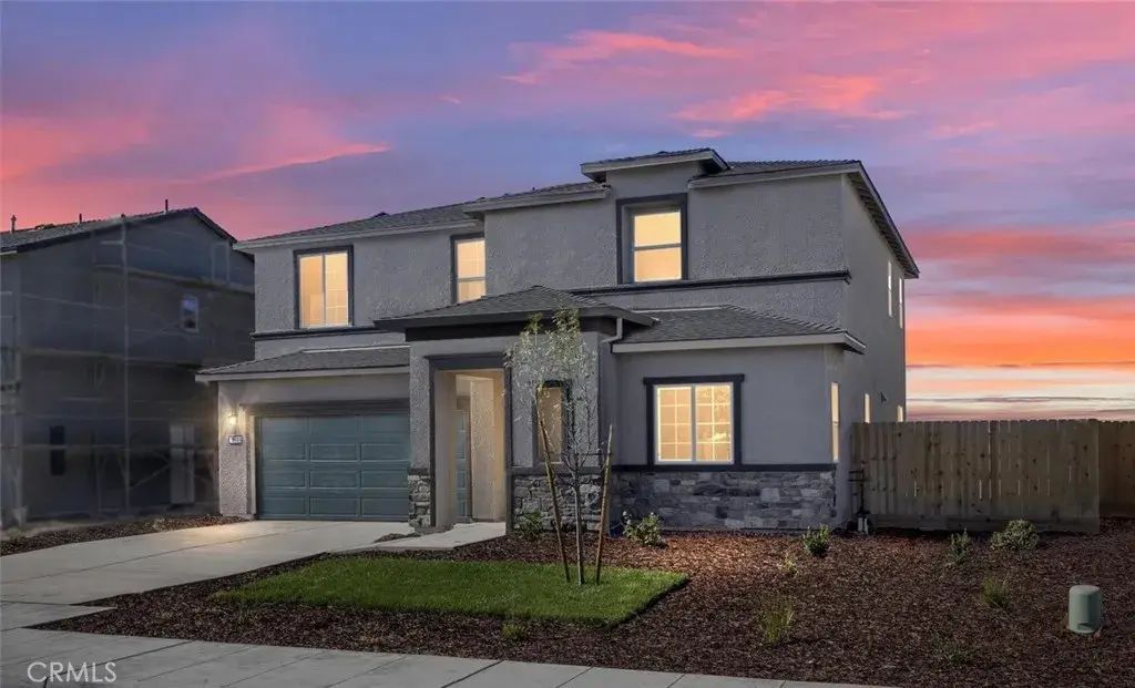858 S Philip Avenue, Fowler