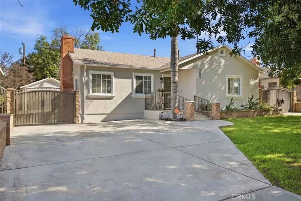 3683 Mckinley, Riverside