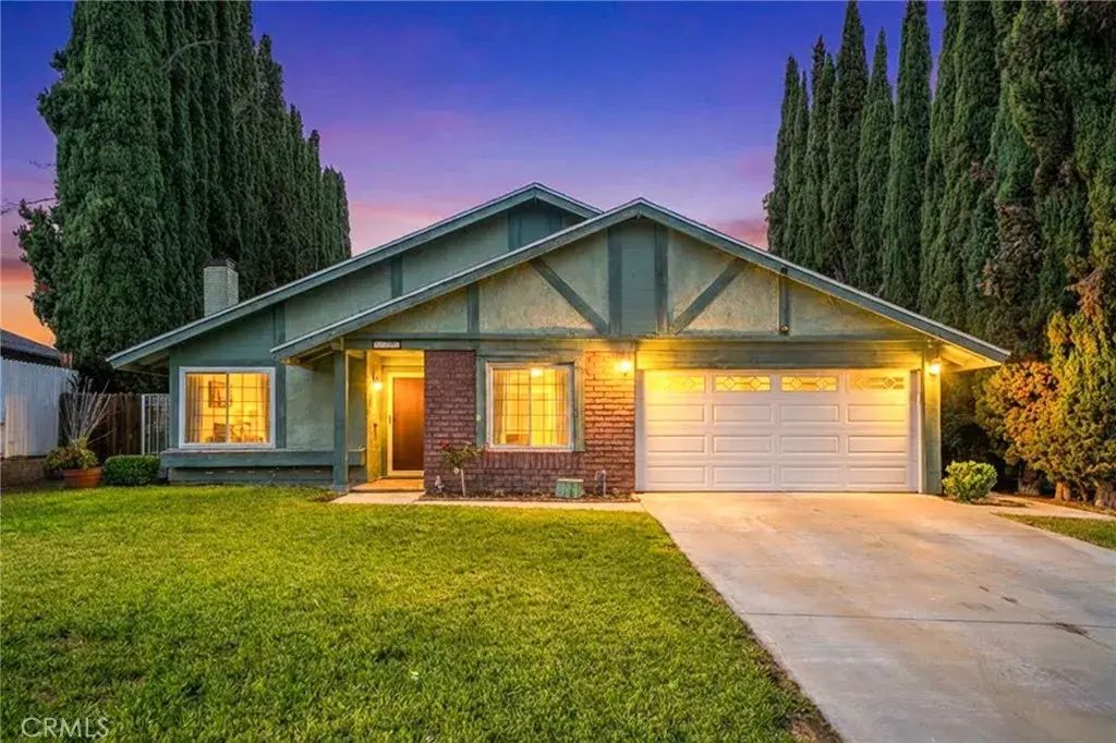 3282 Gallion, Riverside