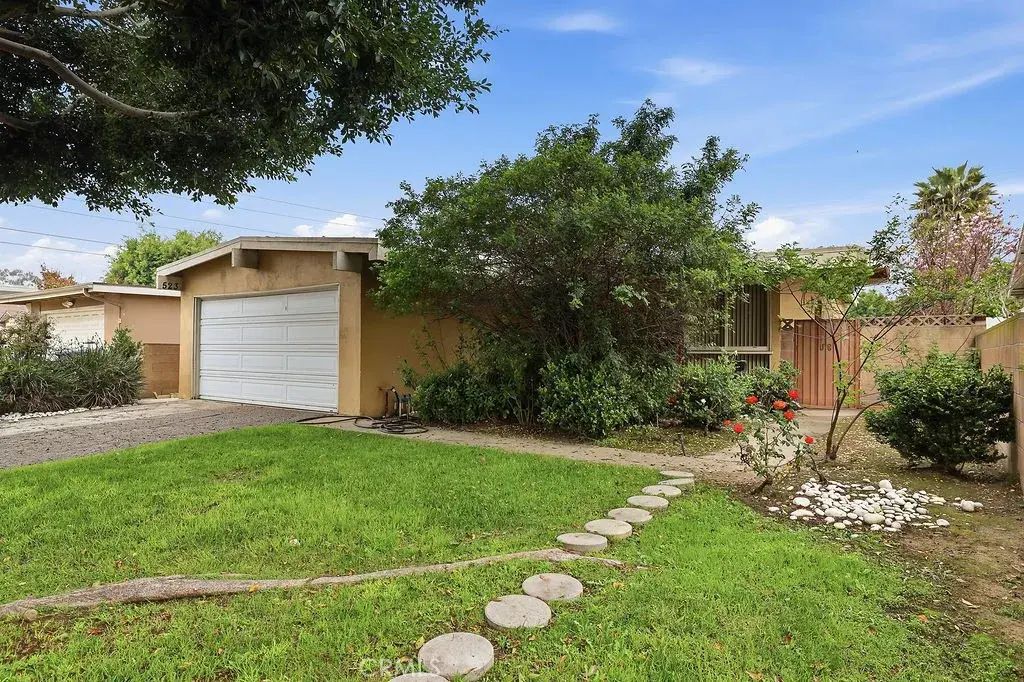 523 W 170th, Gardena