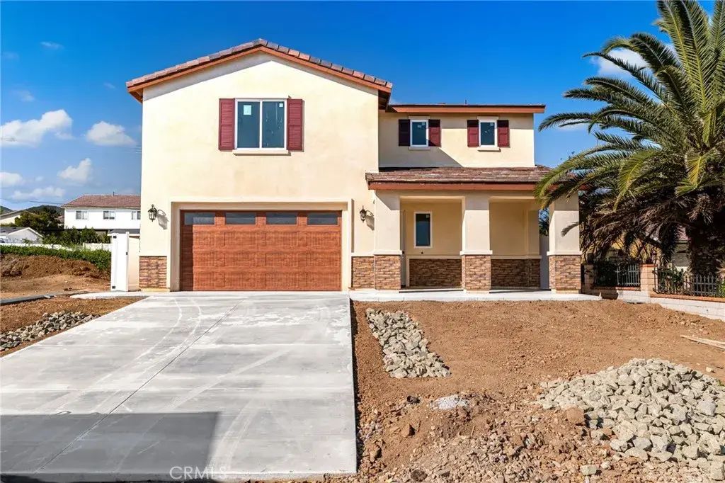 3260 Howe Street, Corona