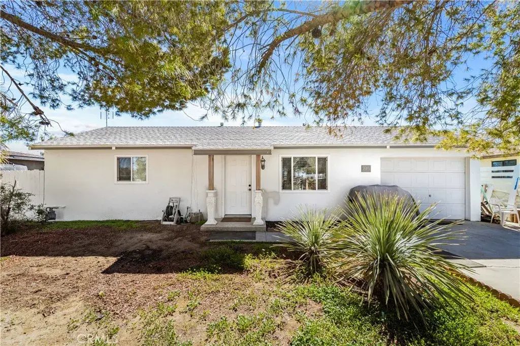 225 W French Avenue, Ridgecrest