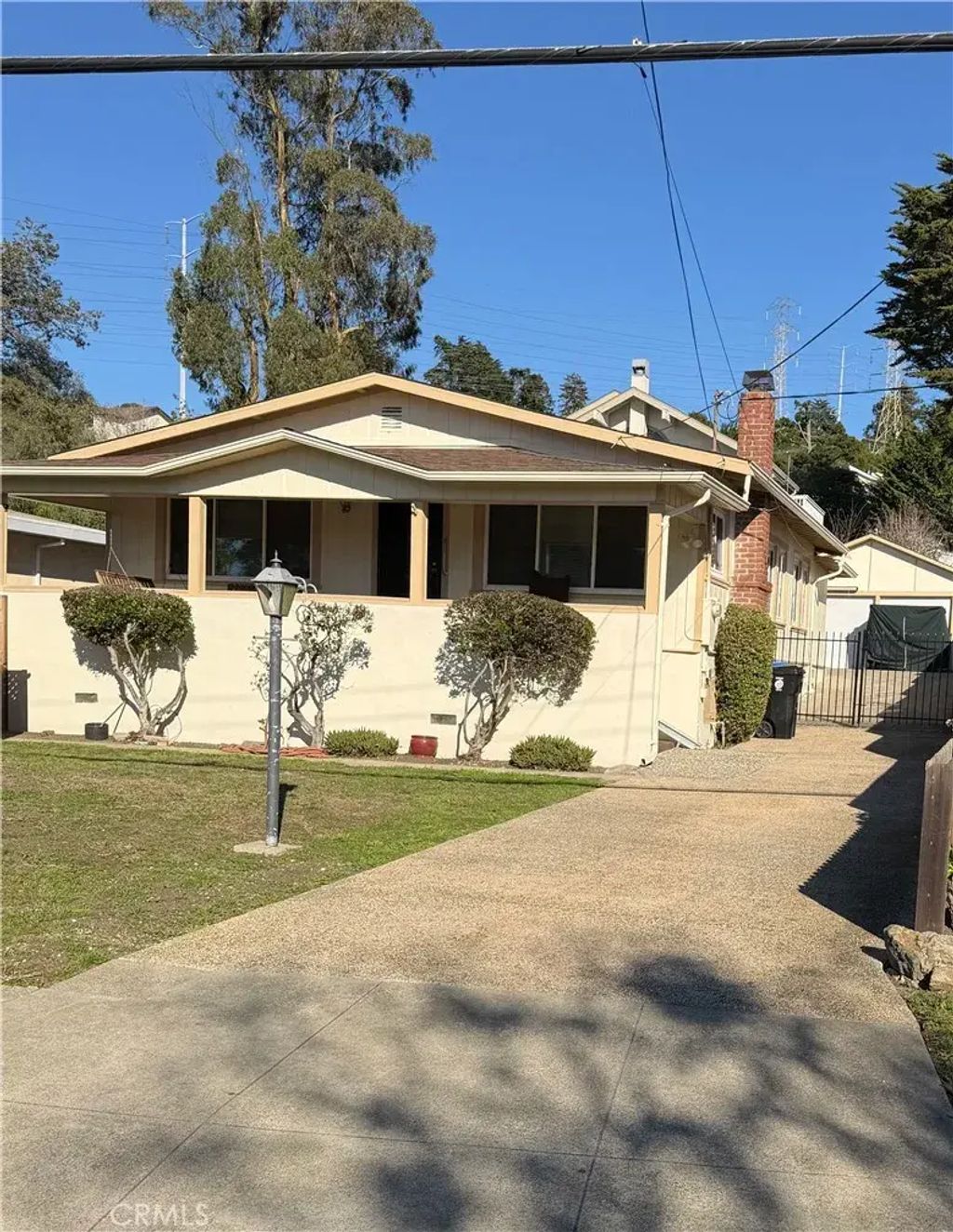 872 Bates Ave, El Cerrito (cc)