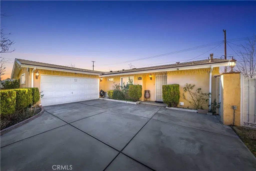 45403 Andale, Lancaster