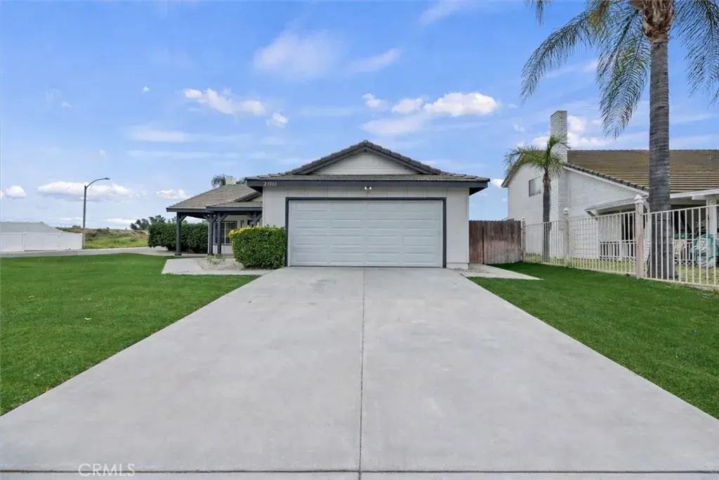 23209 Norrisgrove, Perris