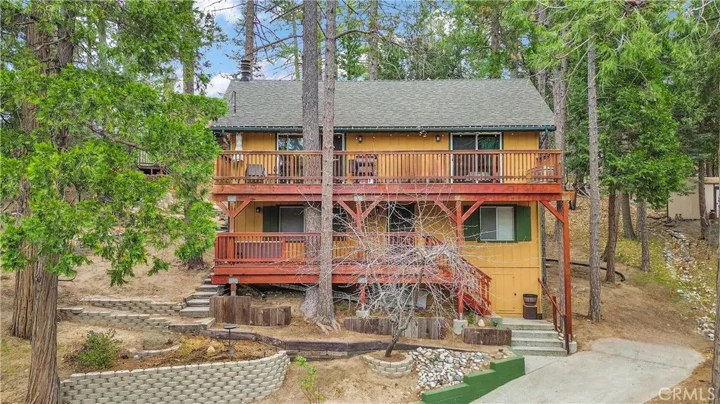 1044 Nesthorn Drive, Crestline