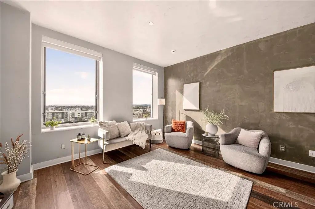 3810 Wilshire Boulevard 909, Los Angeles