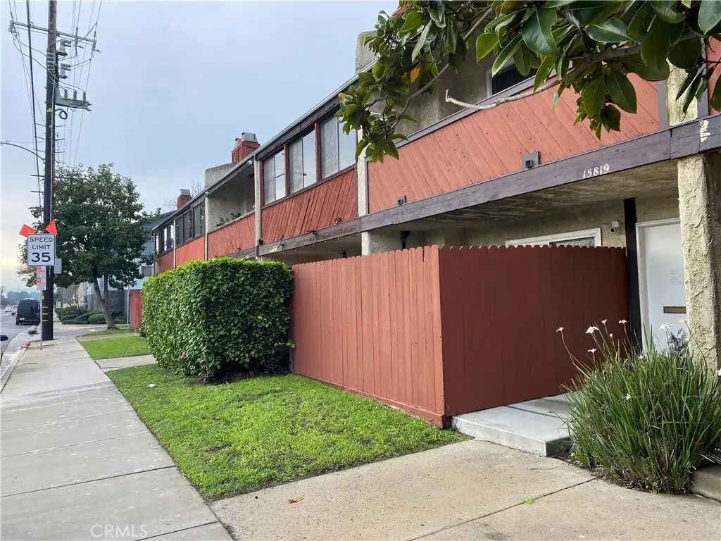 15819 Prairie, Lawndale