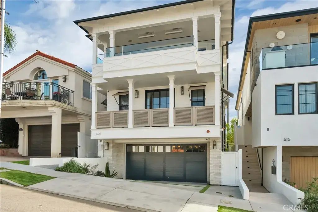 620 12th Street, Manhattan Beach