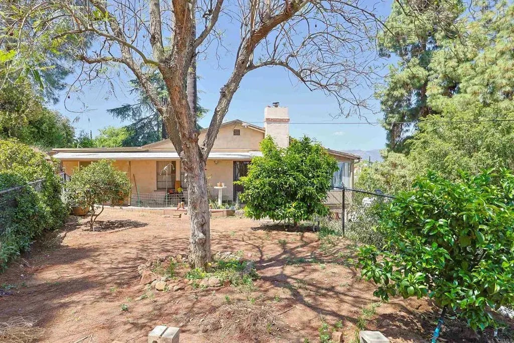 Photo of Listing #PTP2600877