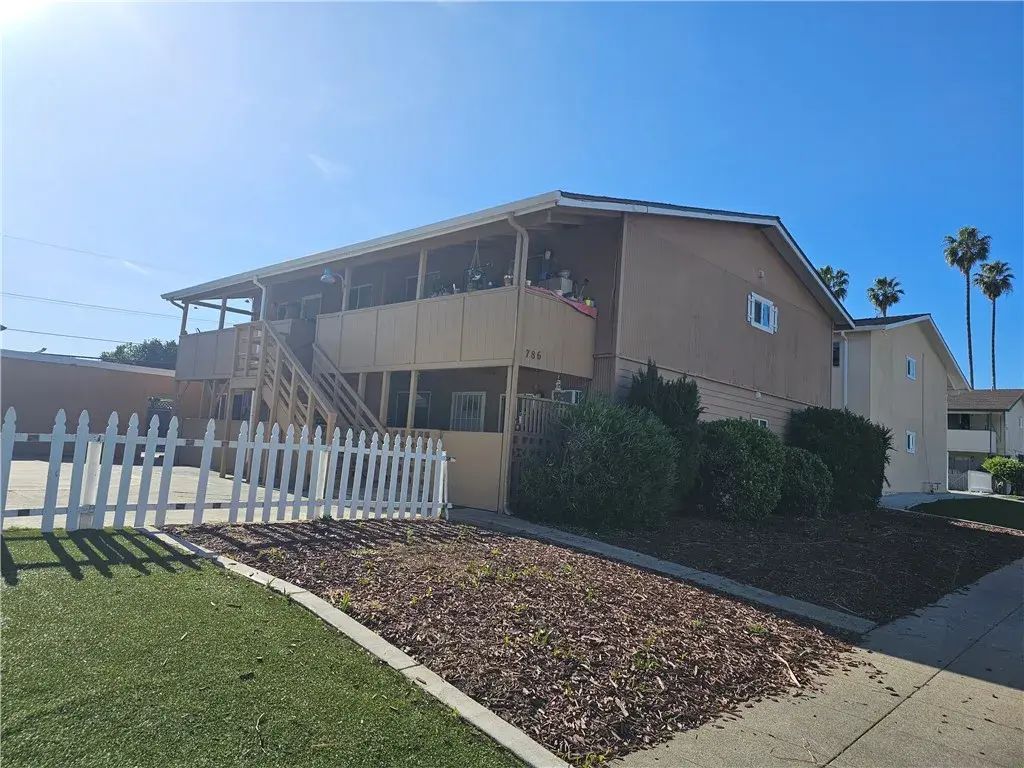 786 Sharmon Palms Lane, Campbell
