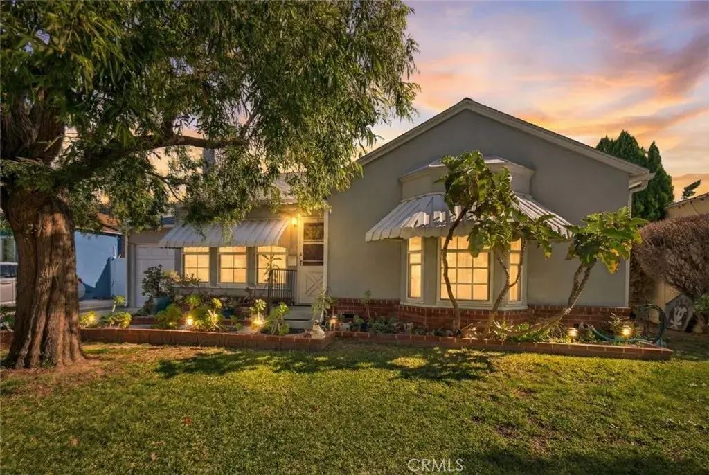 1910 N Rose Street, Burbank