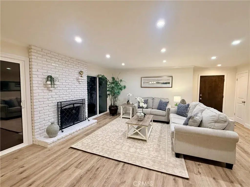912 W 11th 4, San Pedro