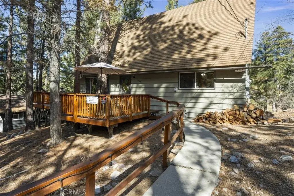 1257 Sand Canyon Court, Big Bear Lake