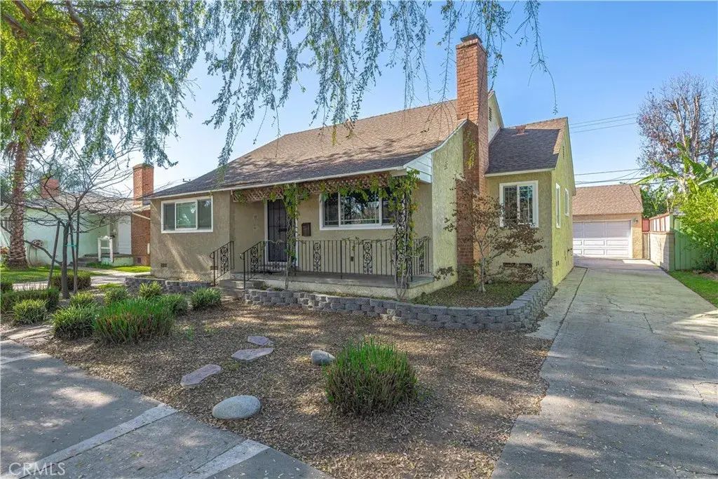 5931 Pimenta, Lakewood