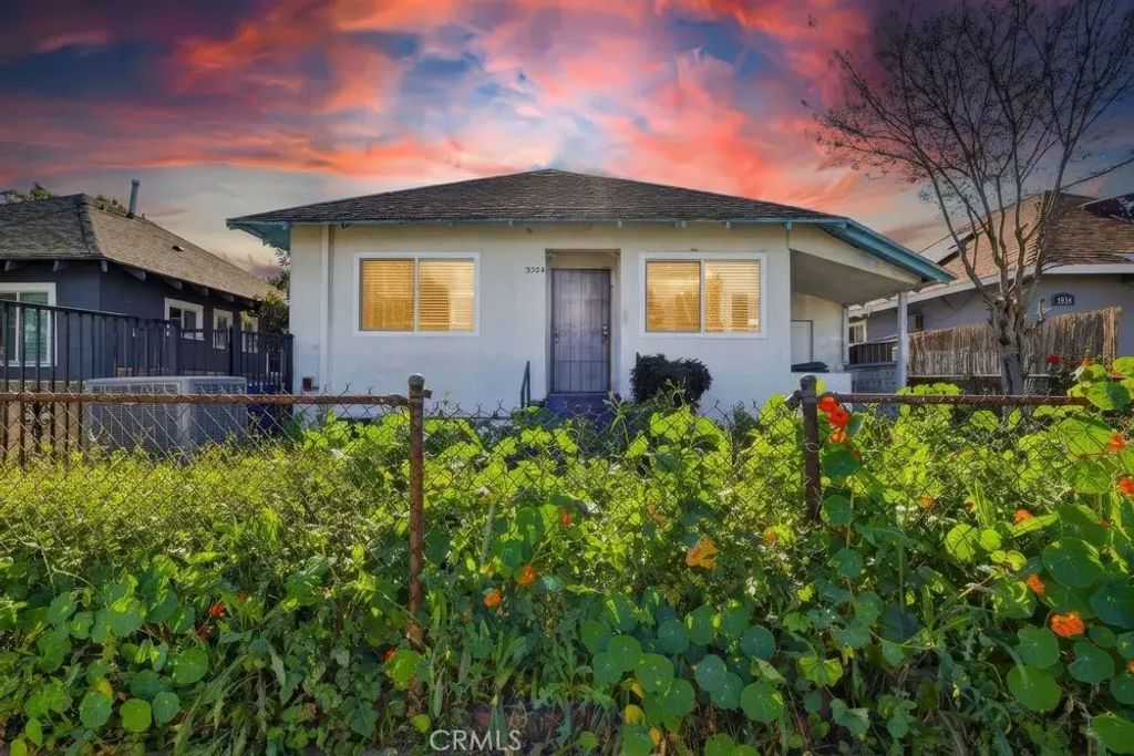 3224 E 2nd, Los Angeles