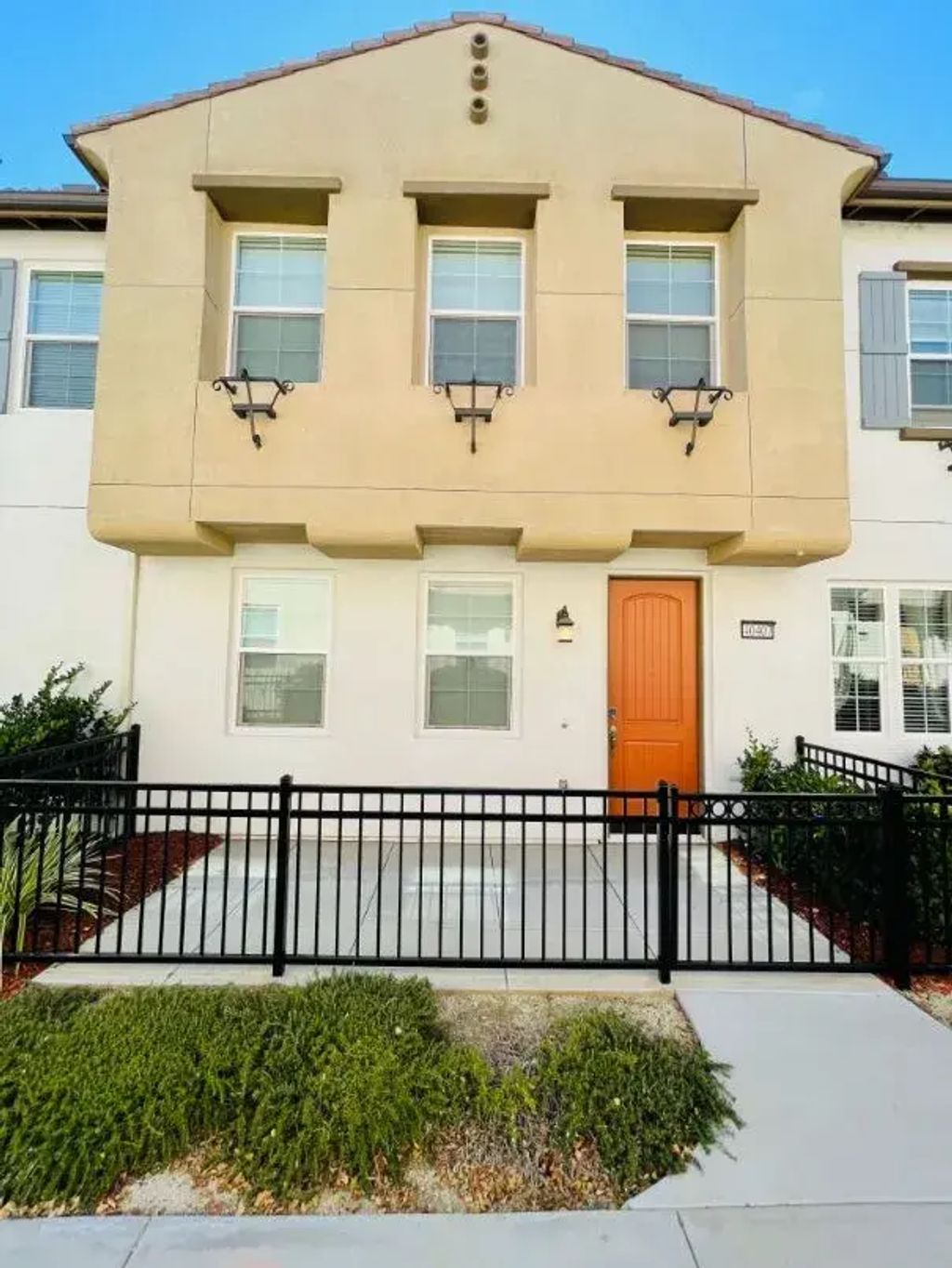 40407 Calle Real, Murrieta