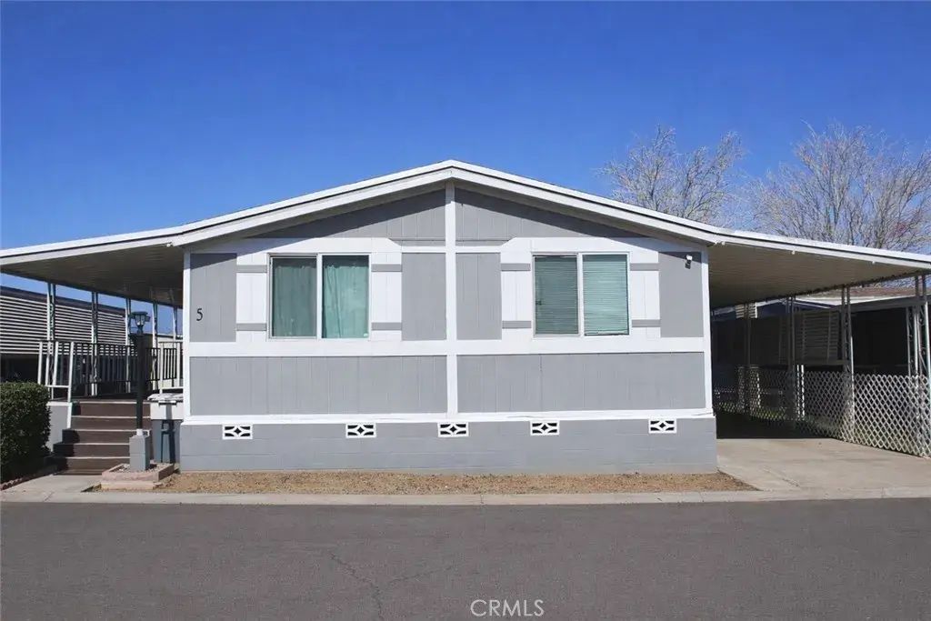 20683 Waalew B5, Apple Valley
