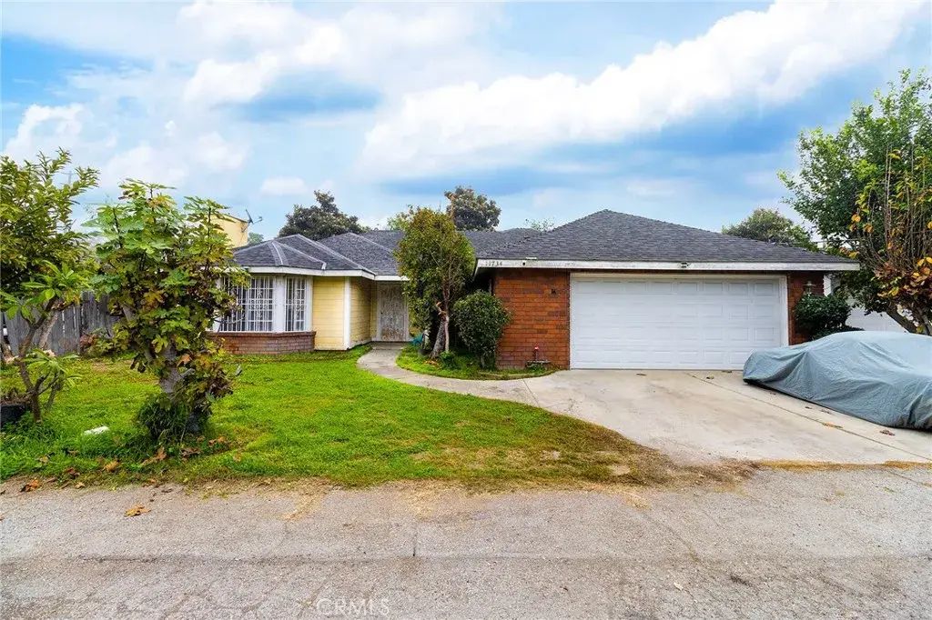 11734 Lower Azusa, El Monte