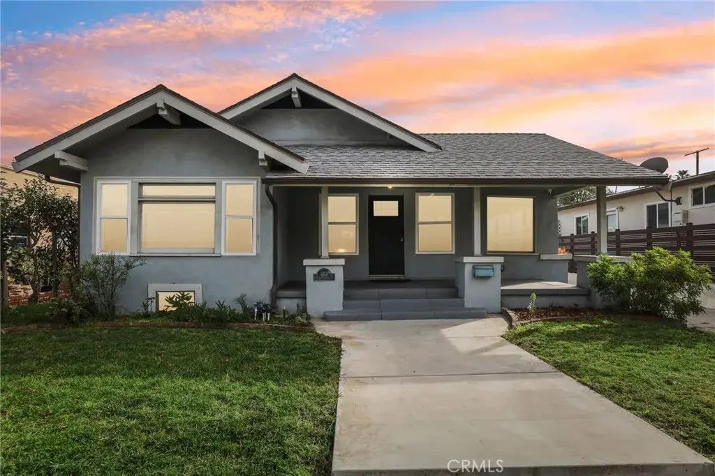 202 Mira Mar, Long Beach