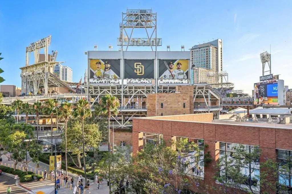 Photo of Listing #PTP2600902