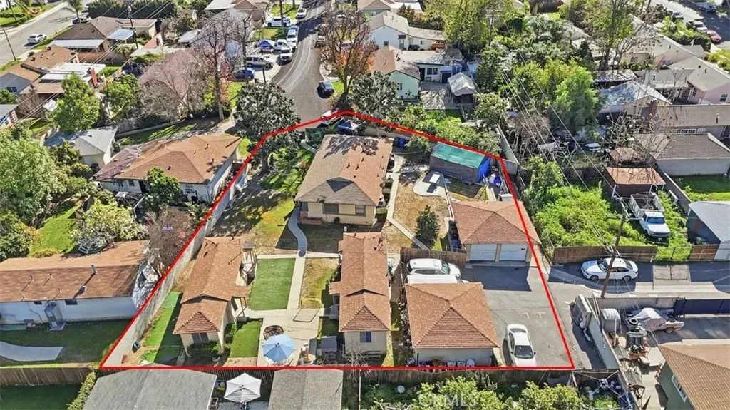 12700 Oval, Whittier