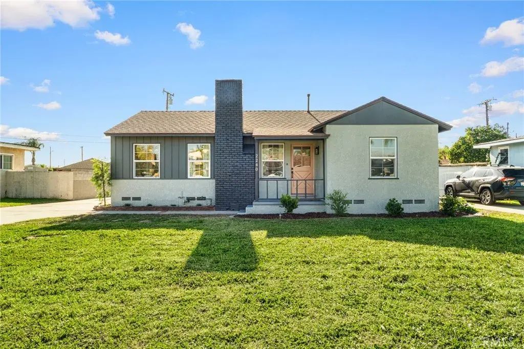 2240 W Macdevitt, West Covina