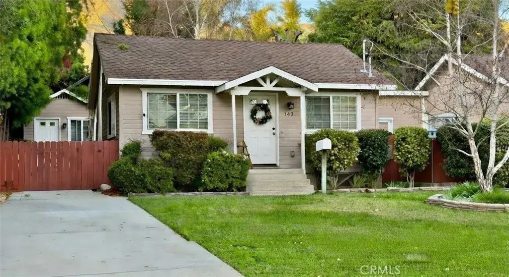 143 Esperanza, Sierra Madre