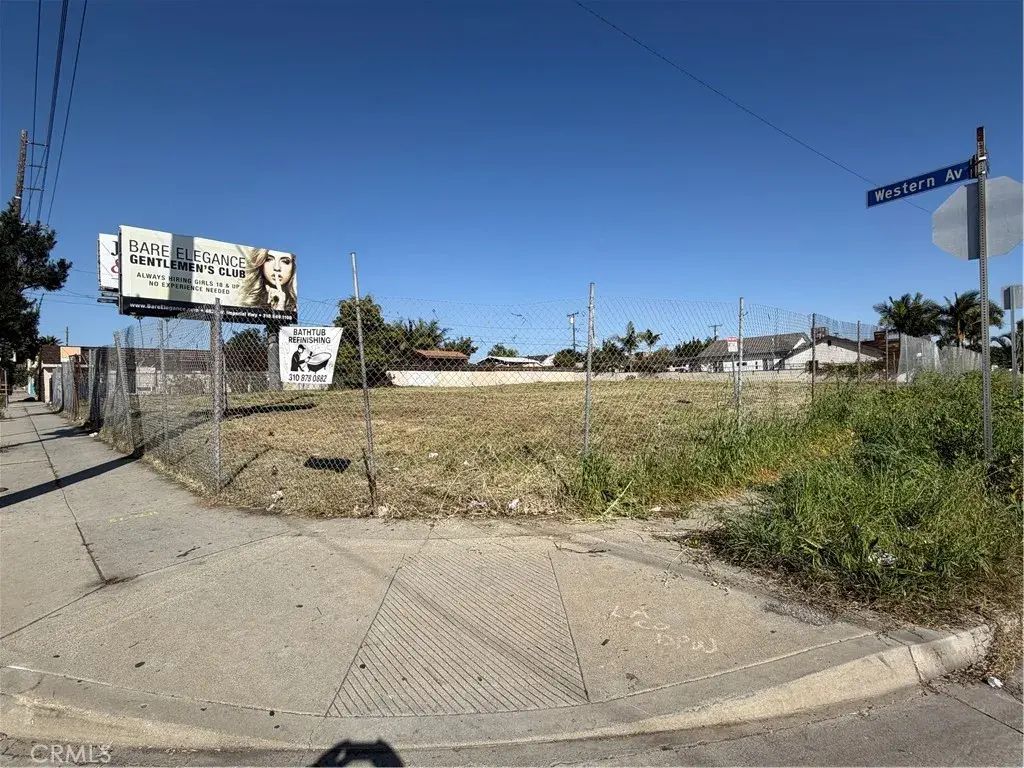 12650 S Western, Los Angeles