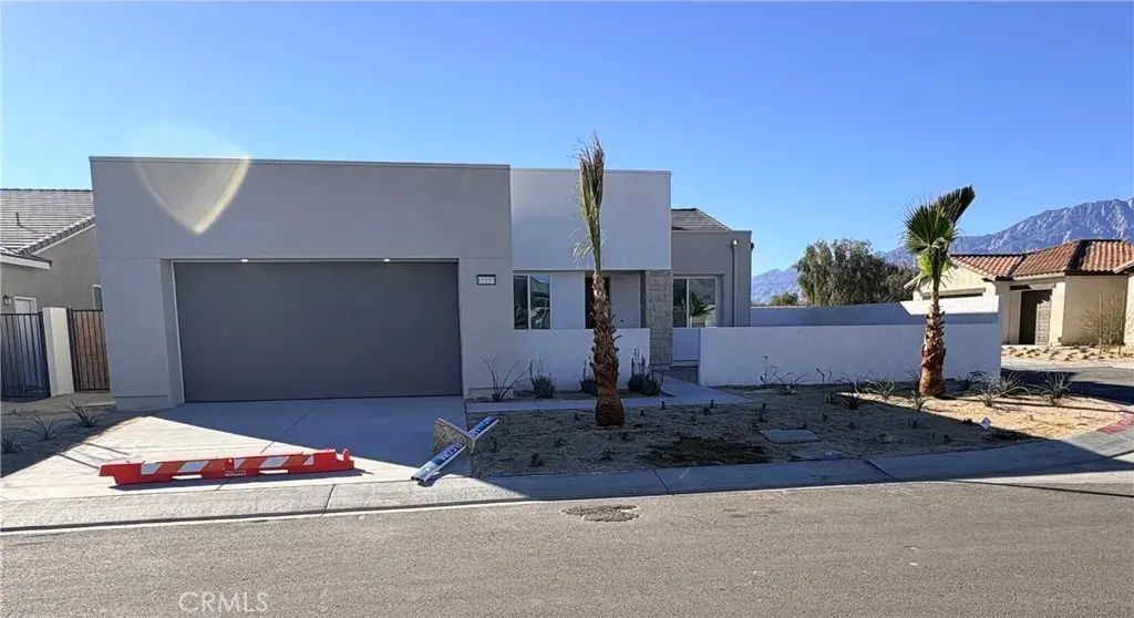 65103 Avenida De Nuves, Desert Hot Springs