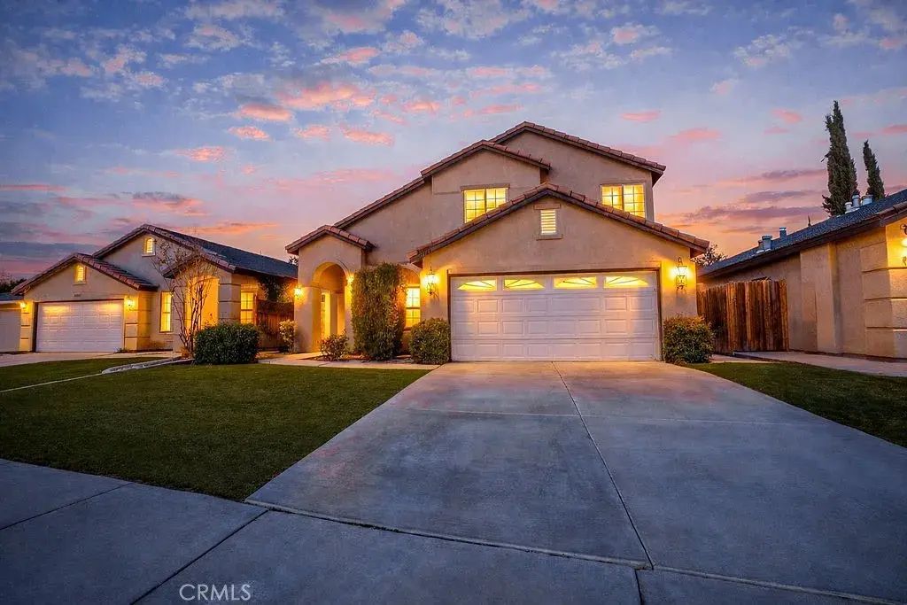 9324 Lacroix Court, Bakersfield