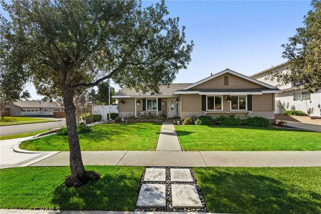 15854 Shadywood Court, La Mirada