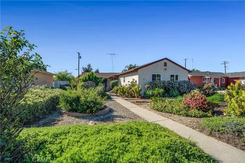 1071 Breon, Pomona