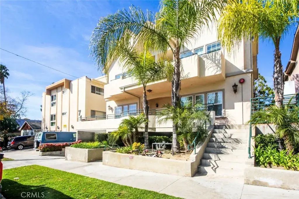 719 E Providencia Avenue 103, Burbank