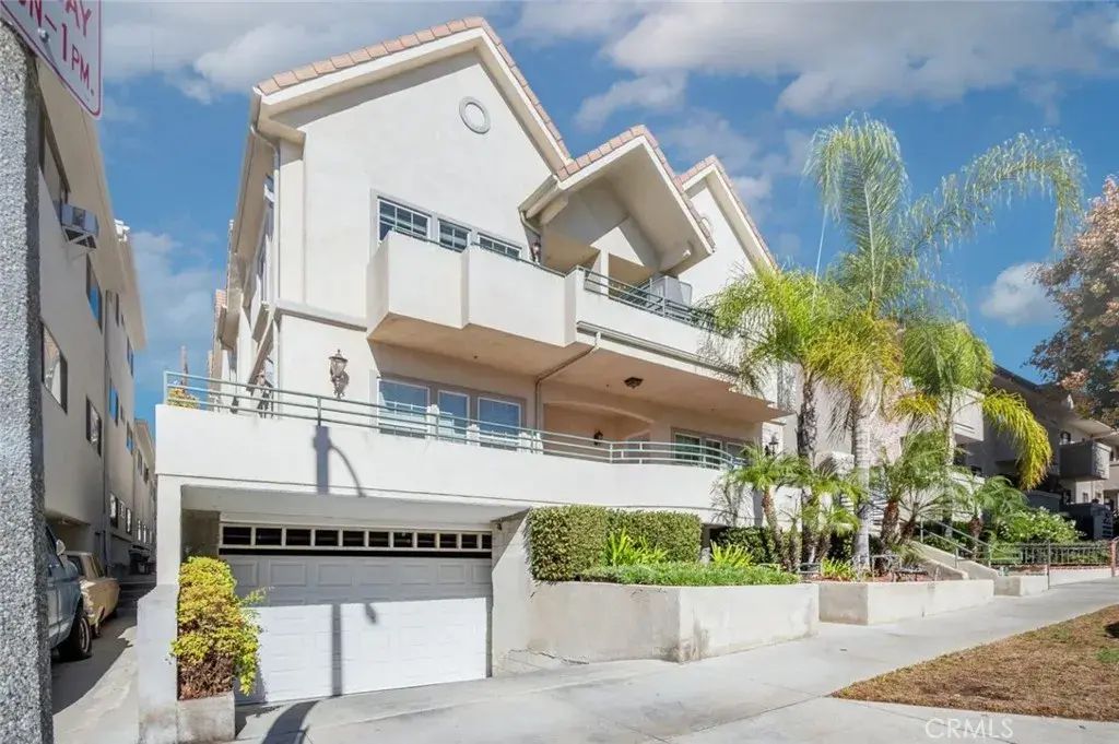 719 E Providencia Avenue 106, Burbank