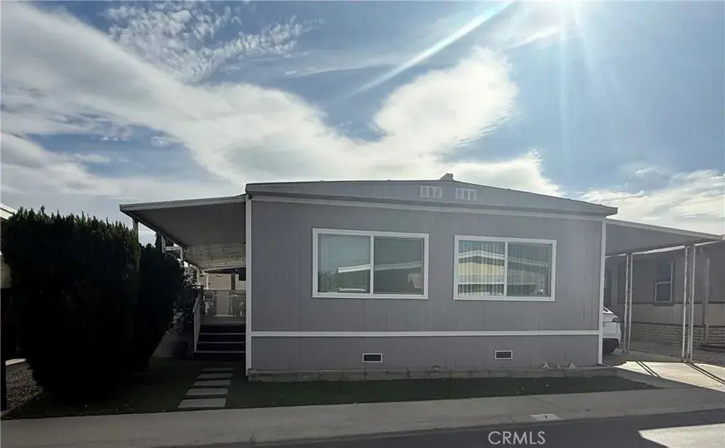 626 Dearborn 7, Redlands
