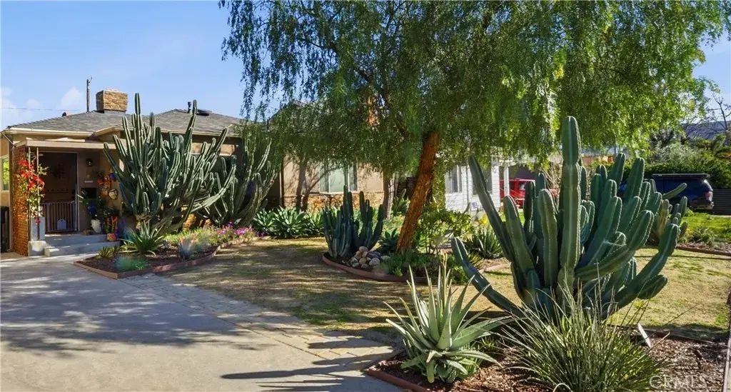 1030 N Cordova, Burbank