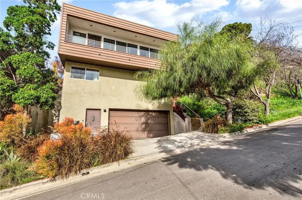3737 Rolle, Los Angeles