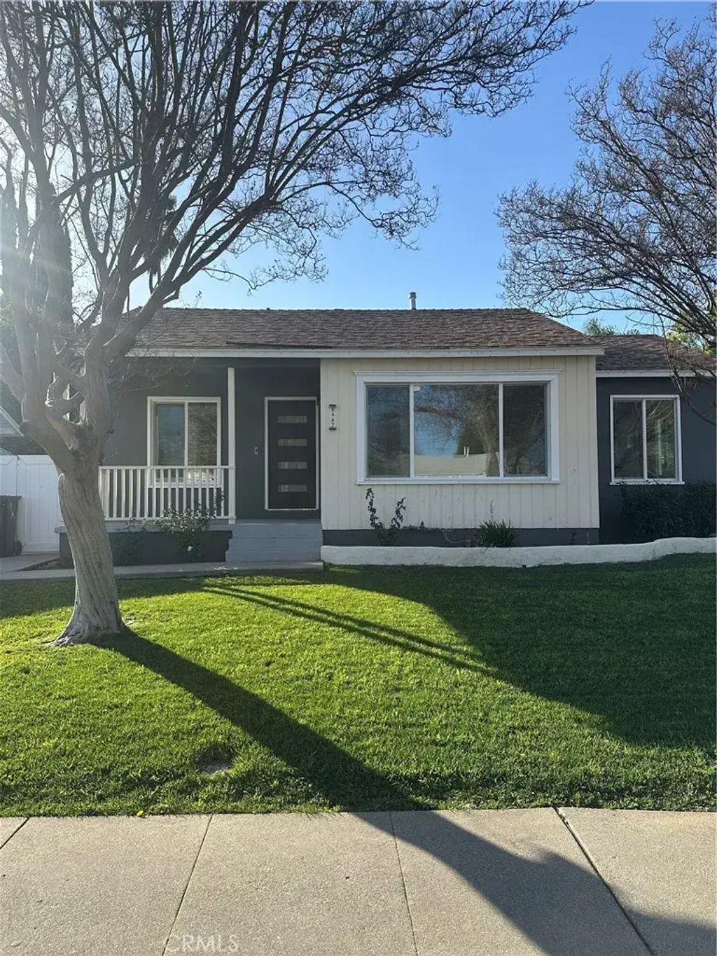 6447 Balcom, Reseda