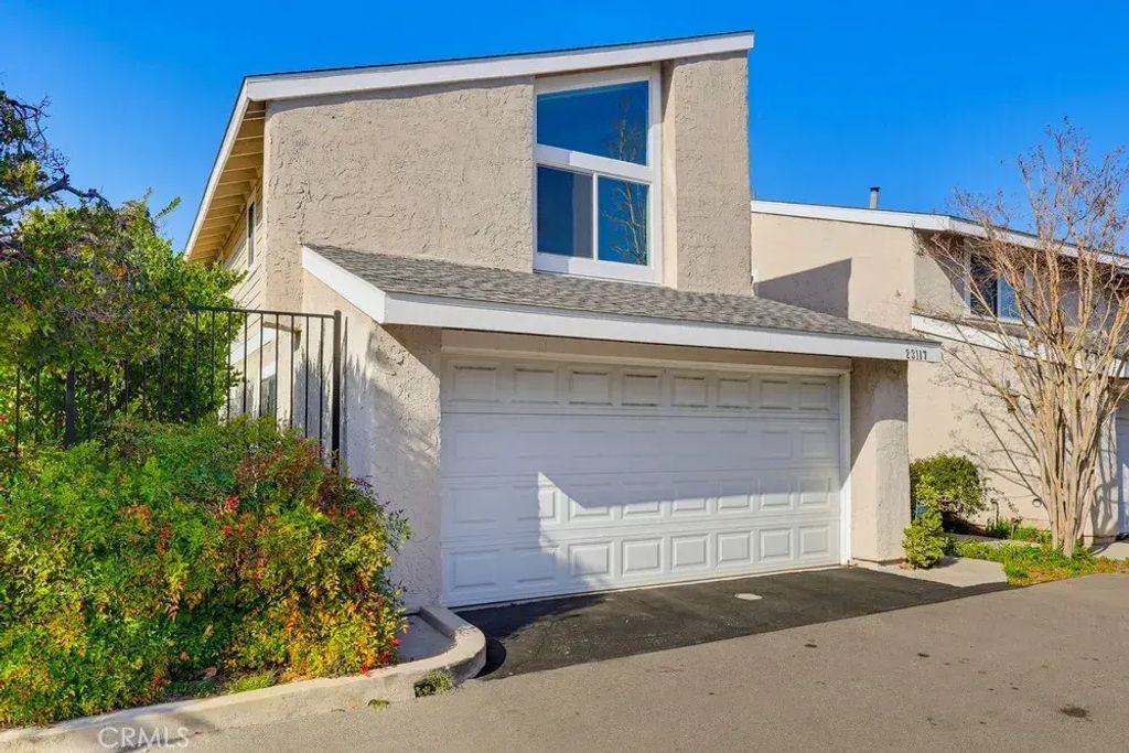 23117 Kimmore, Valencia
