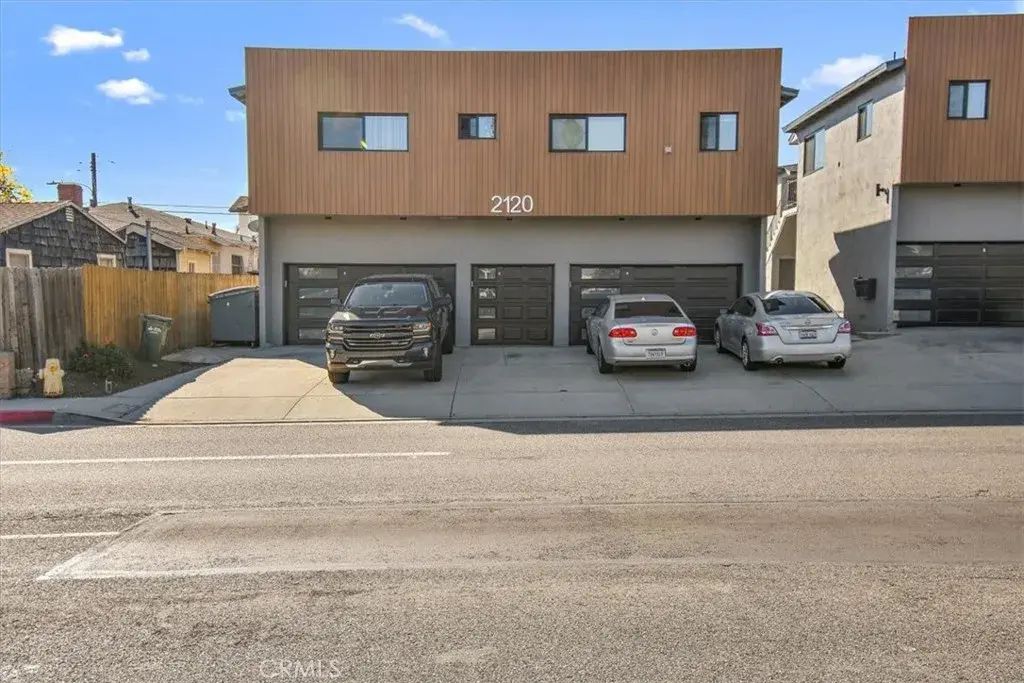 2120 Manhattan Beach Boulevard E, Redondo Beach